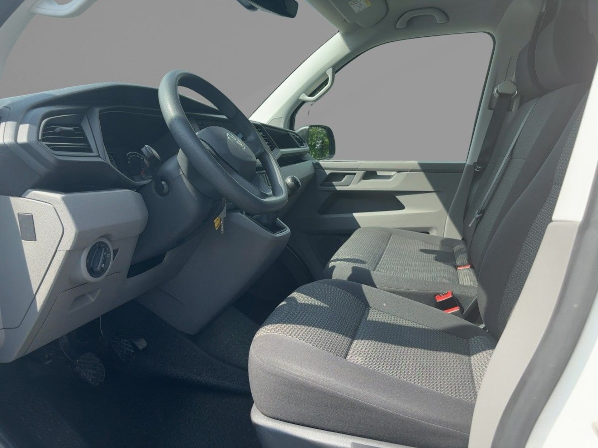Volkswagen T6.1 Transporter Kasten kurzer Radstand