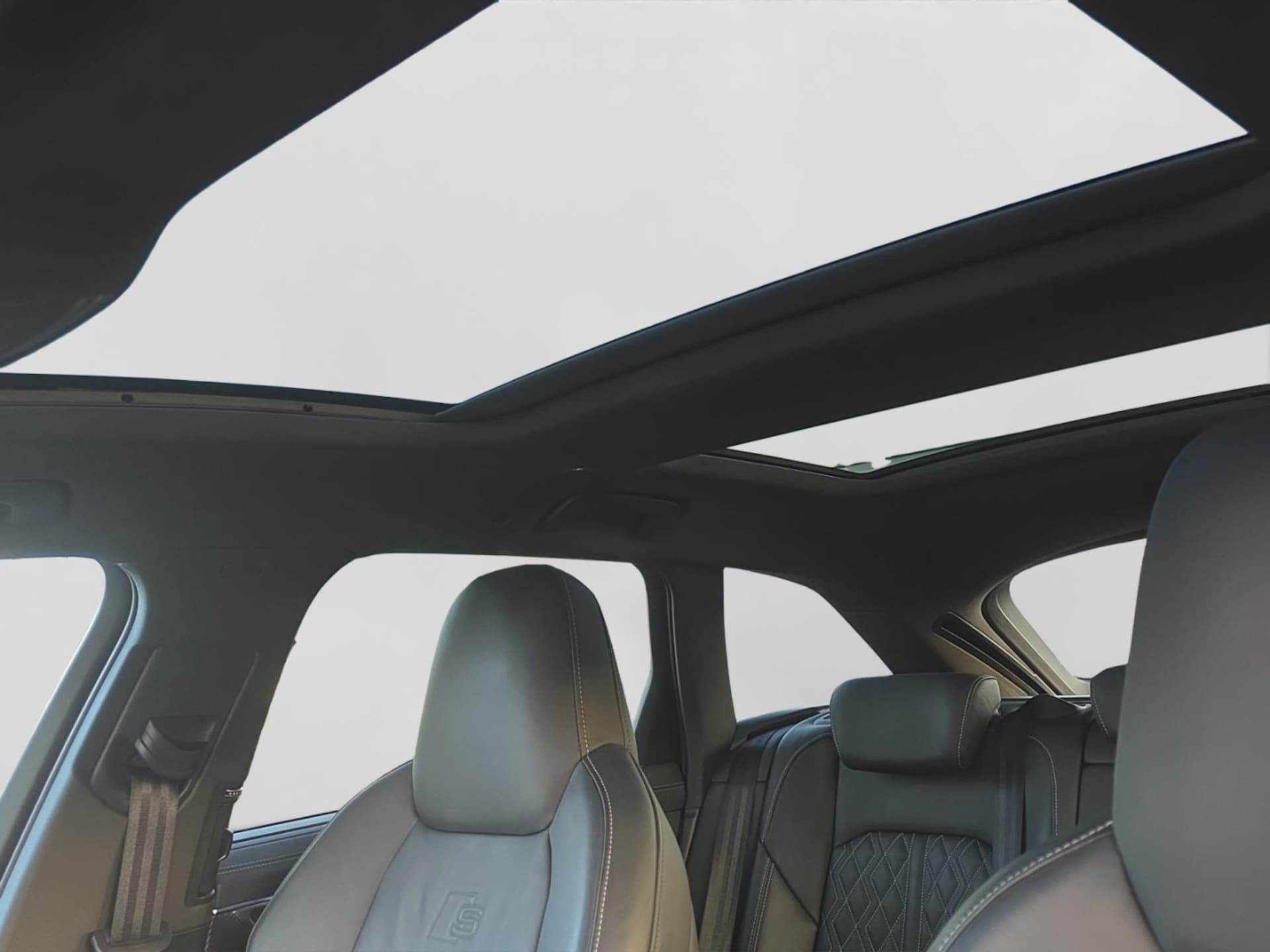 Audi S6 Avant