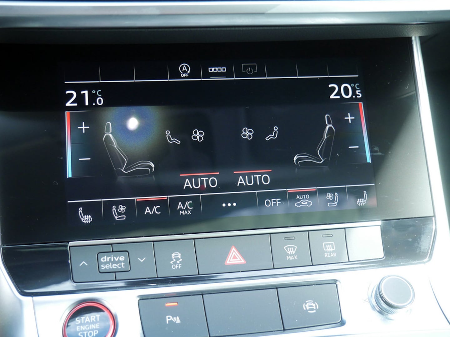 Bild über Audi S6 Avant TDI quattro tiptronic - für weitere Informationen kontaktieren Sie den Audi Partner