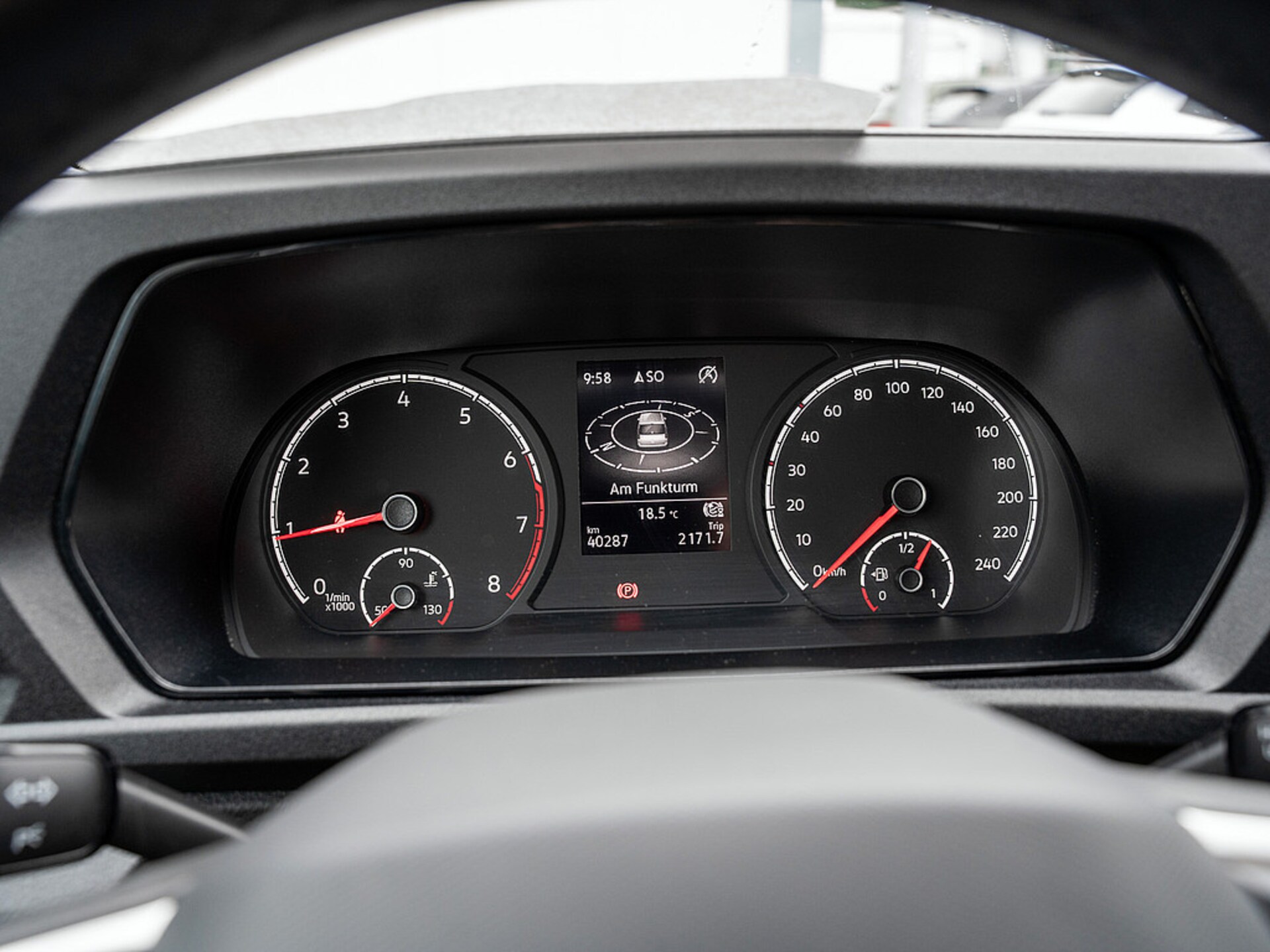 Volkswagen Caddy Basis-Modell