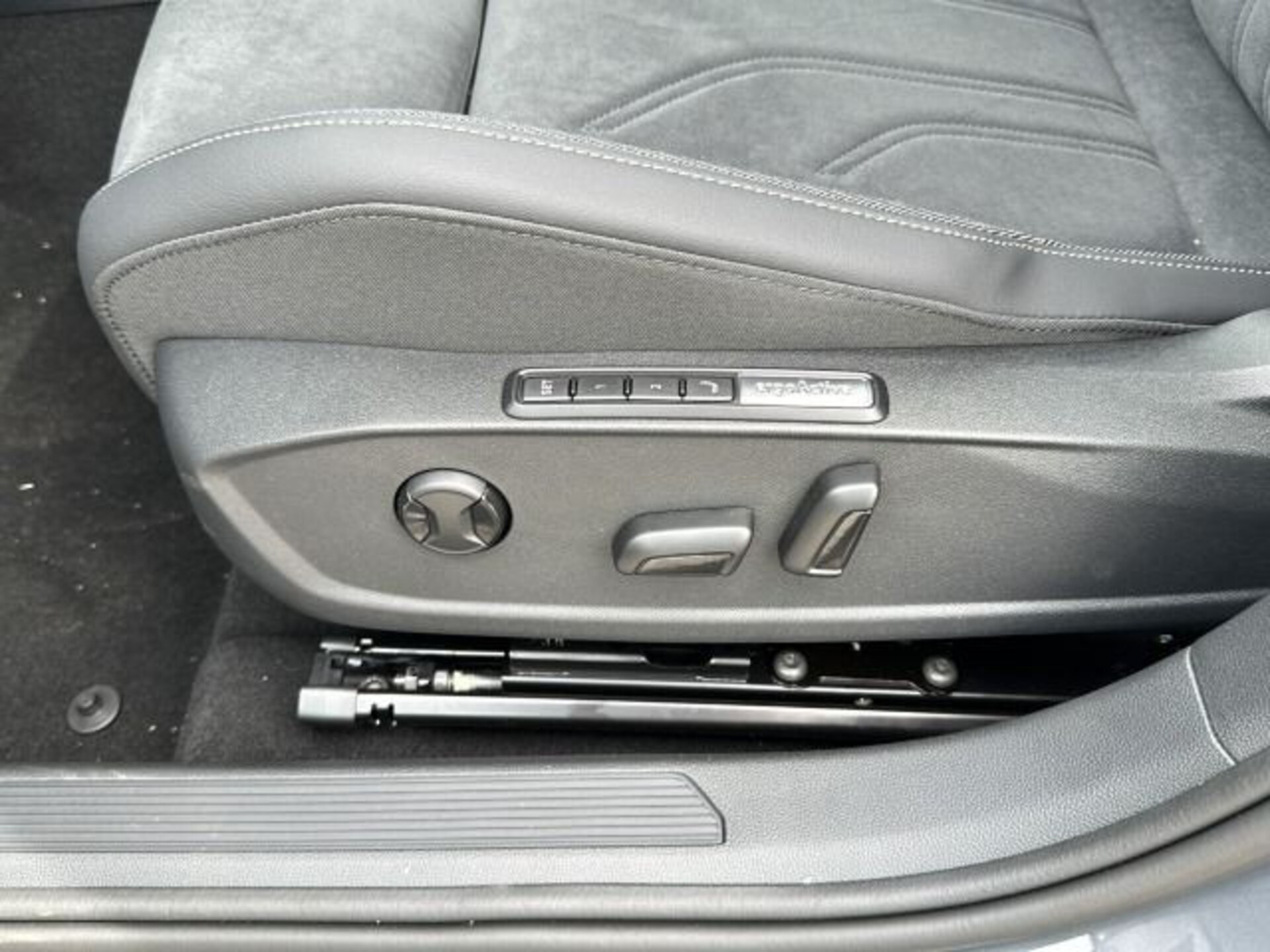 Volkswagen Golf Variant Style