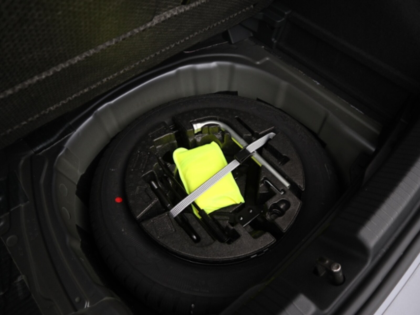 Volkswagen Polo – Bild 8
