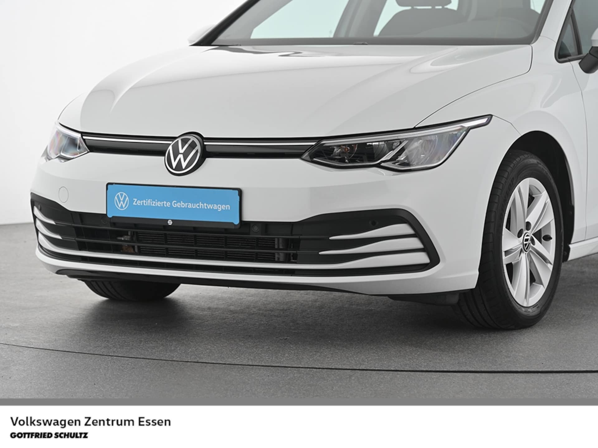 Volkswagen Golf Life