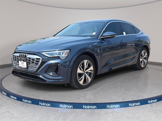 2024 Audi Q8 Sportback e-tron