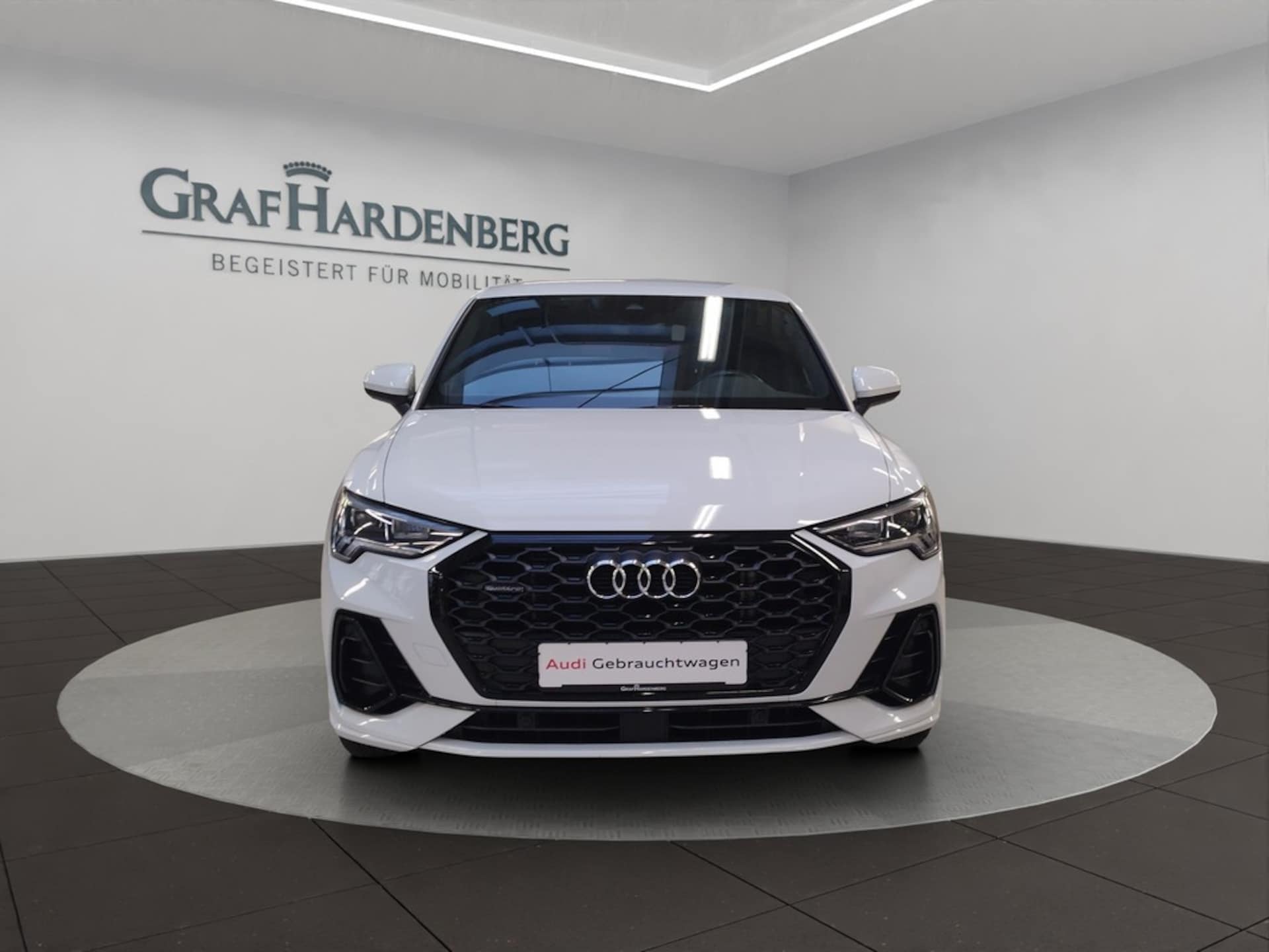 Audi Q3 Sportback S line