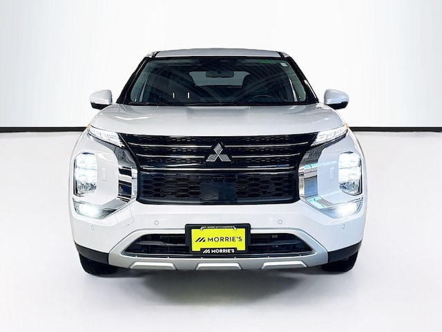 2024 Mitsubishi Outlander