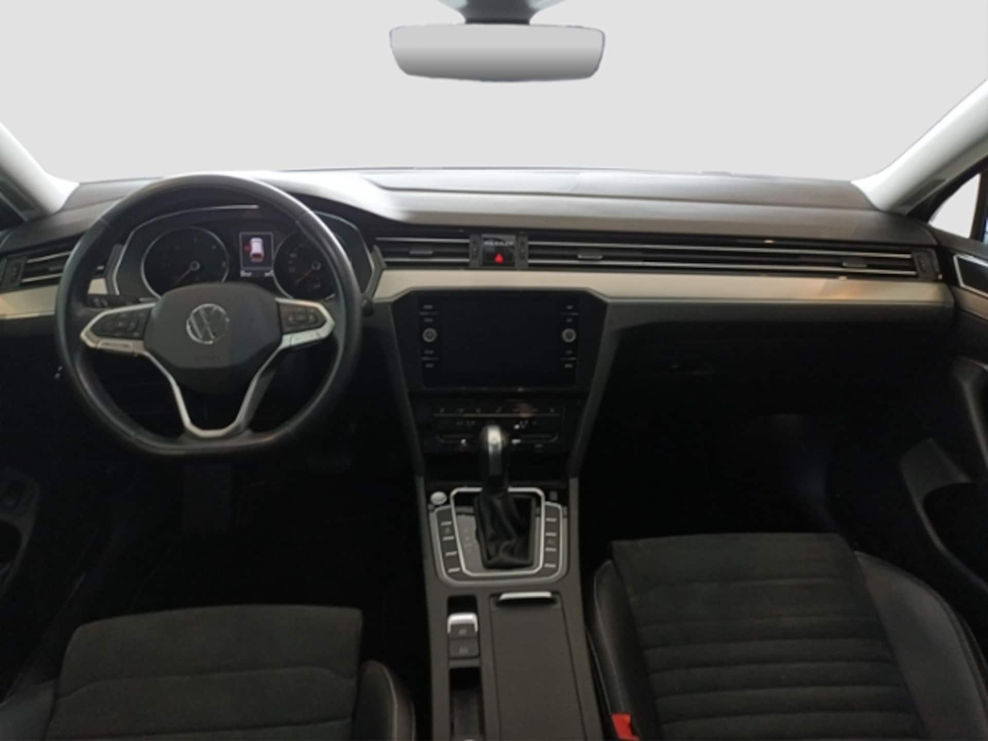 Volkswagen Passat Variant Elegance