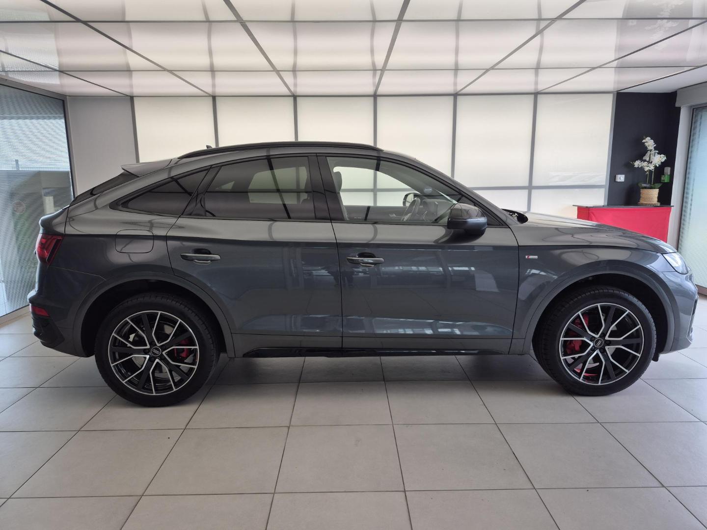 Image about Audi Q5 Sportback S line 40 TDI quattro 150 kW (204 ch) S tronic