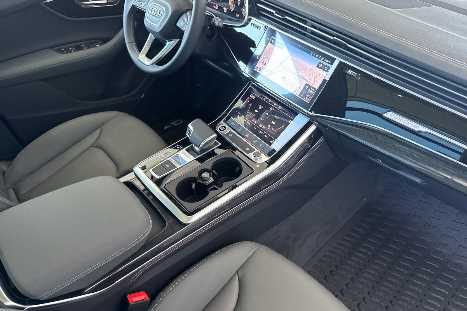 2025 Audi Q7 Premium Plus - Photo 14