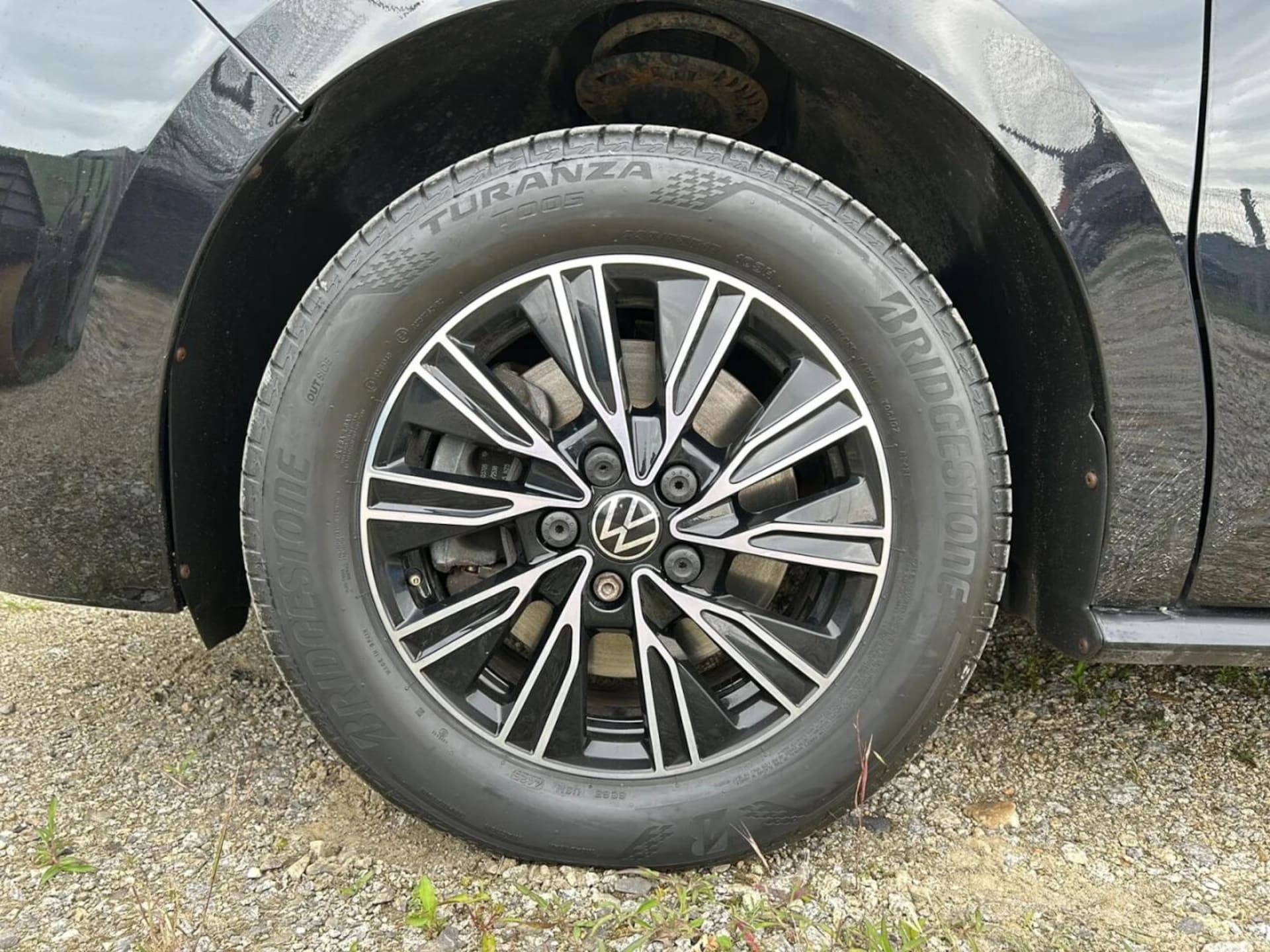 Volkswagen Multivan długi rozstaw osi Life