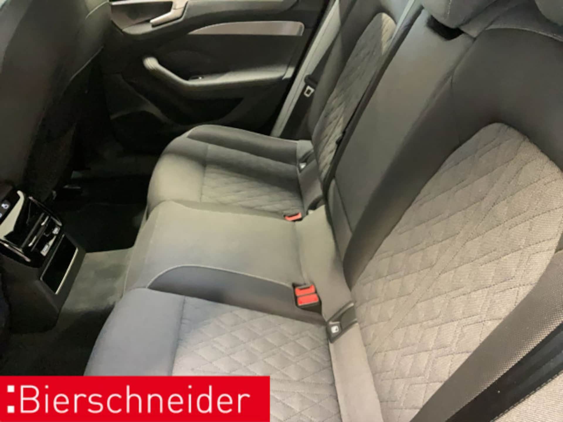 Audi A6 Avant e-hybrid