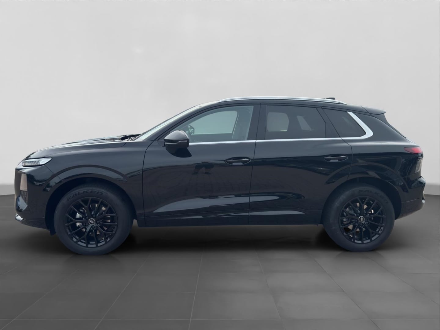 Bild über Audi Q3 SUV TFSI 110 kW S tronic - für weitere Informationen kontaktieren Sie den Audi Partner