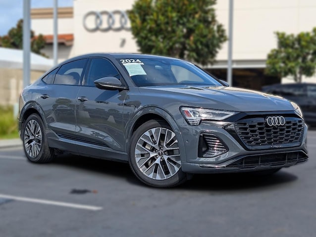 Photo of 2024 Audi Q8 Sportback e-tron 