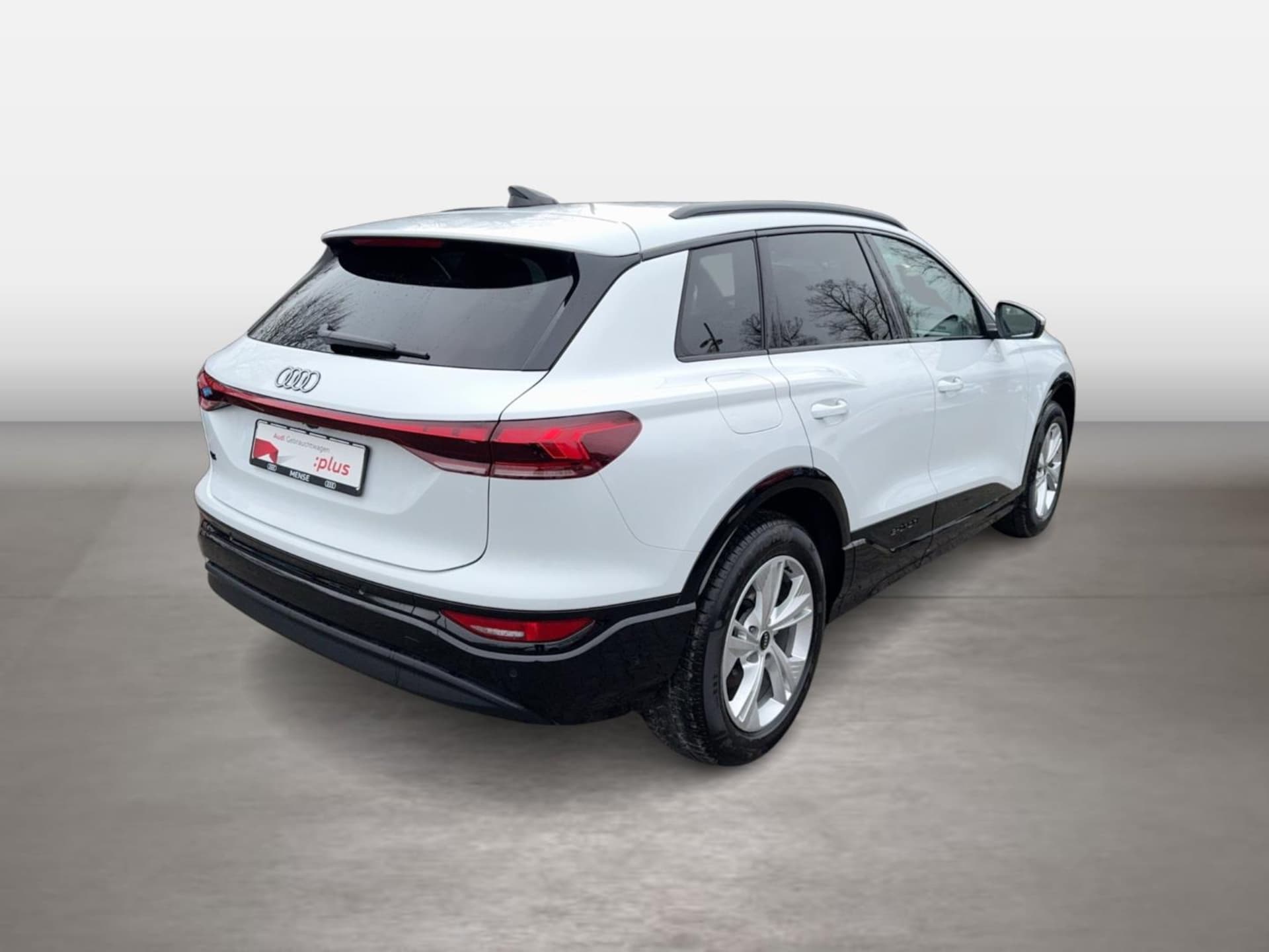 Audi Q6 SUV e-tron