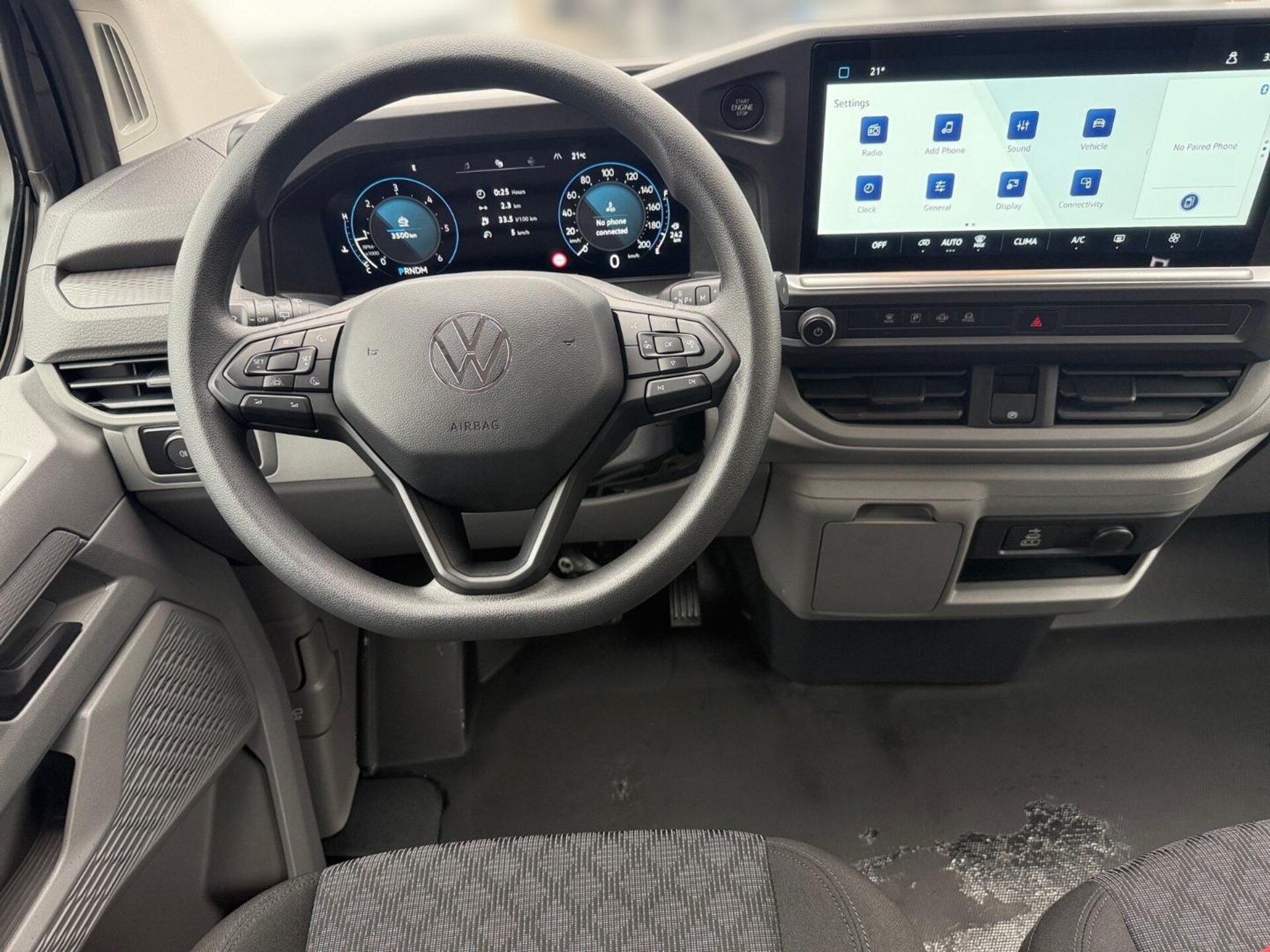 Volkswagen Transporter Kombi langer Radstand