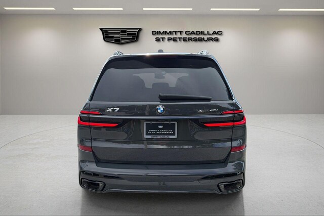 2026 BMW X7