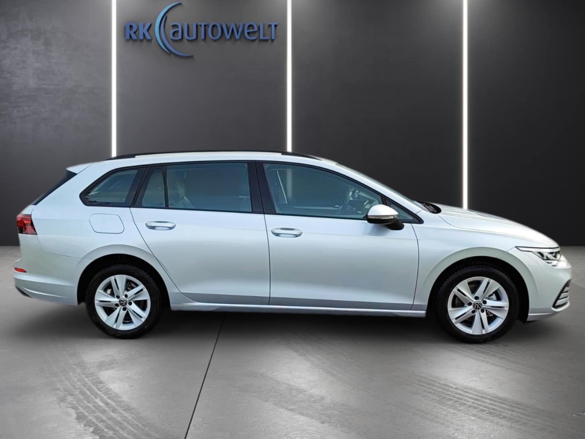 Volkswagen Golf Variant Life