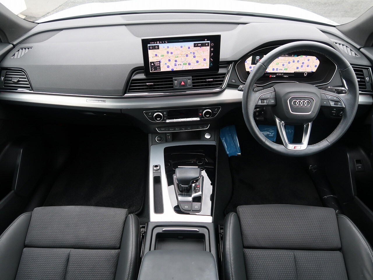 Image about Audi Q5 Sportback 40 TDI quattro S line