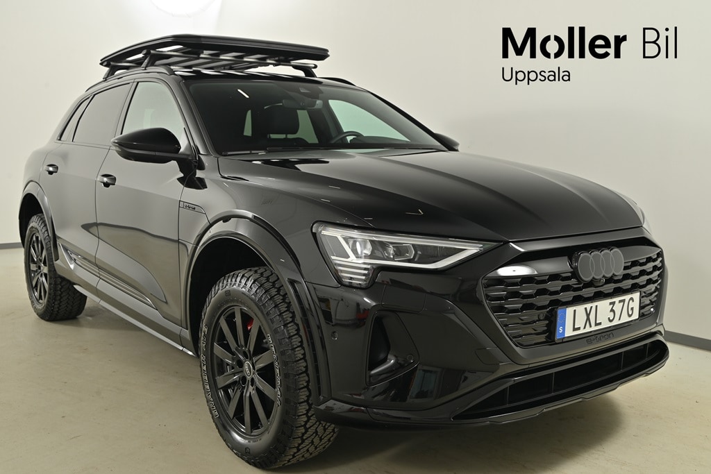 Image about Audi Q8 e-tron Q8 55 e-tron quattro edition Dakar 300,00 kW