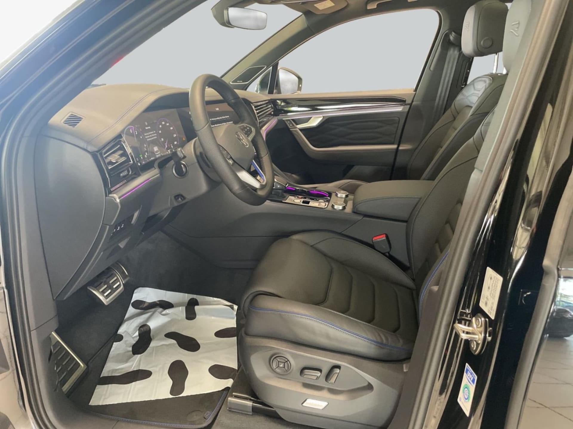 Volkswagen Touareg R