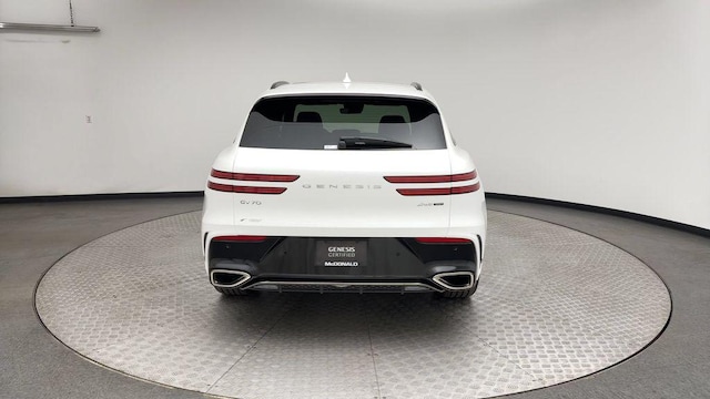 2026 Genesis GV70