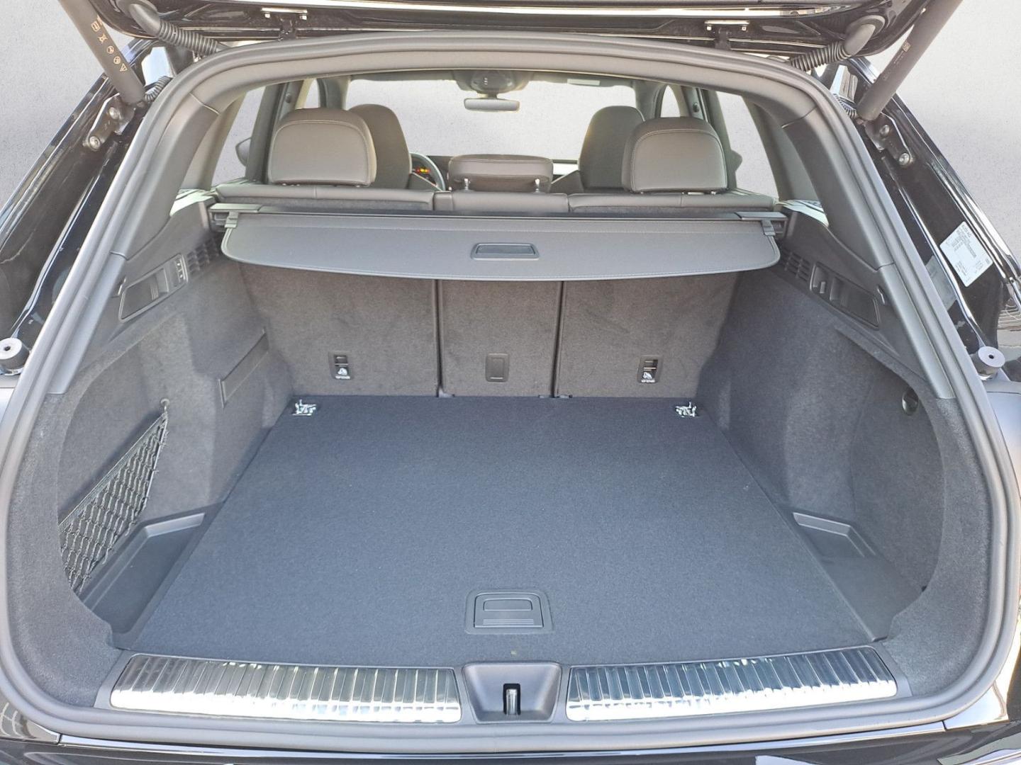 Image about Audi Q5 SUV TDI quattro 150 kW S tronic