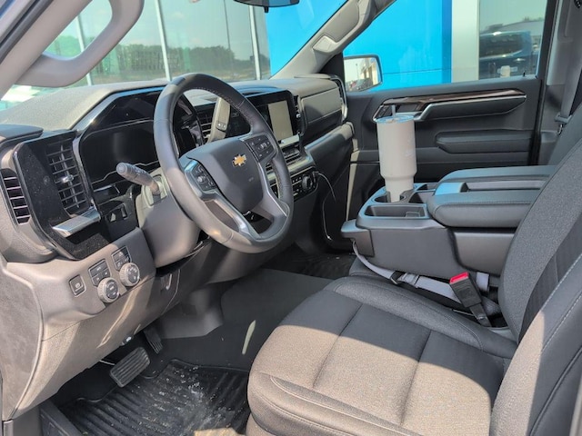 2024 Chevrolet Silverado