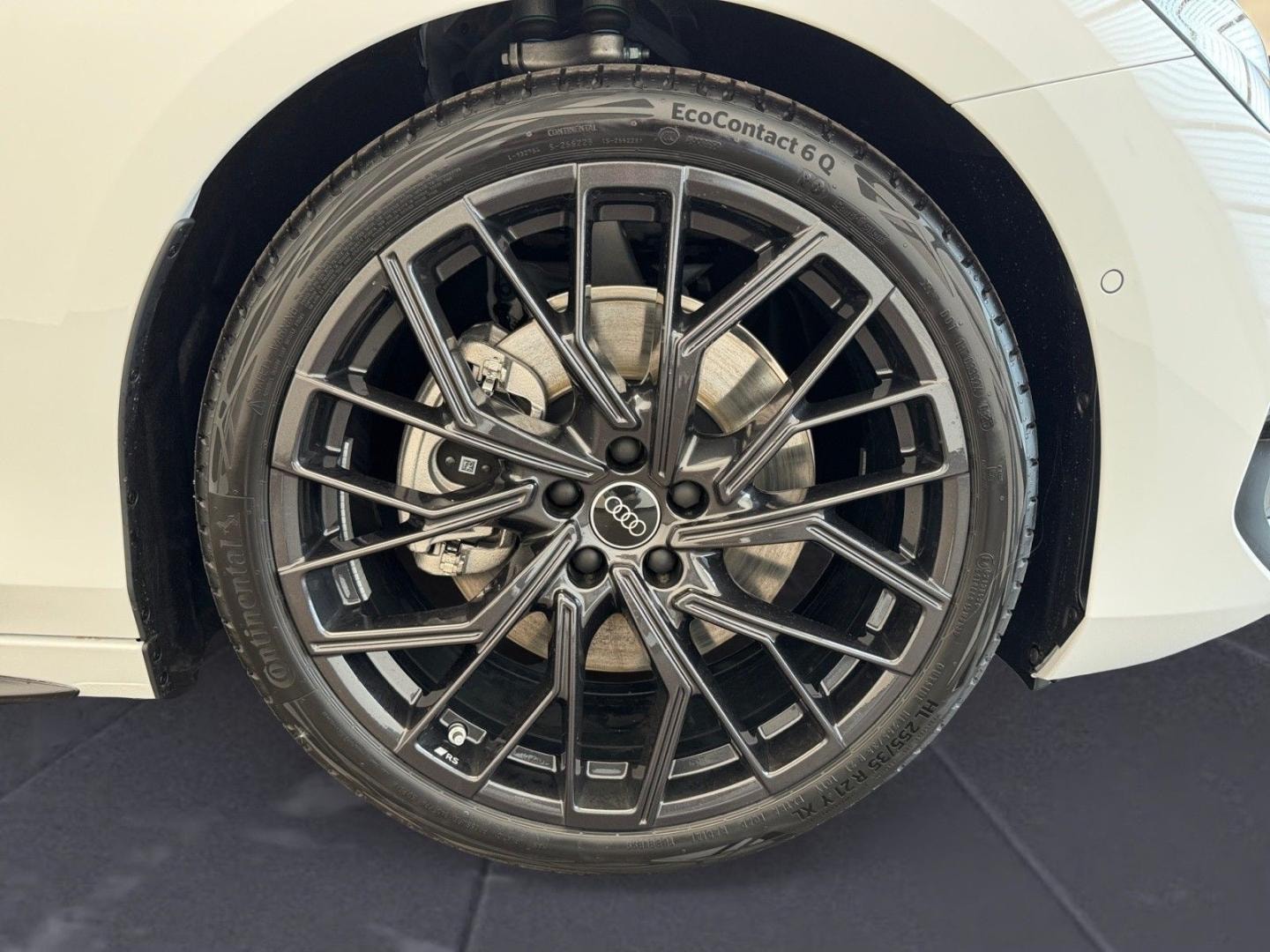 Bild über Audi A6 Avant edition one TDI quattro 150 kW S tronic - für weitere Informationen kontaktieren Sie den Audi Partner