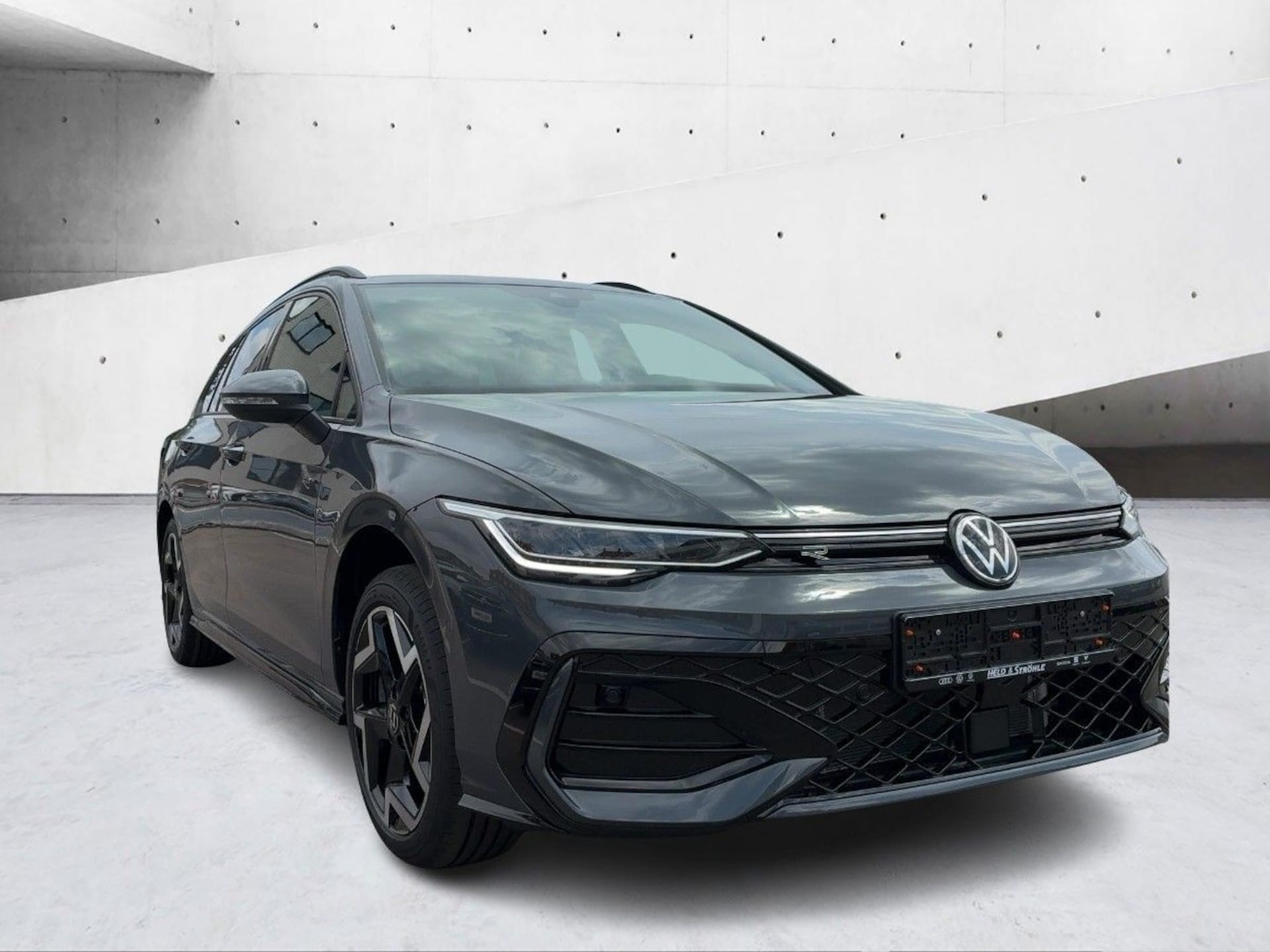 Volkswagen Golf Variant R-Line