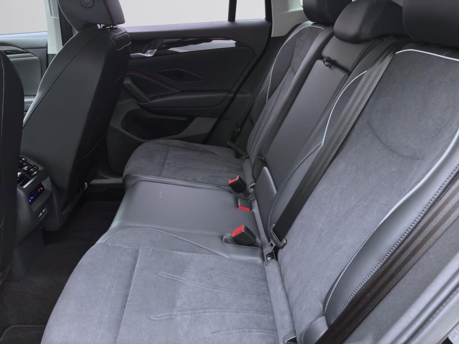 Volkswagen Tiguan – Bild 16