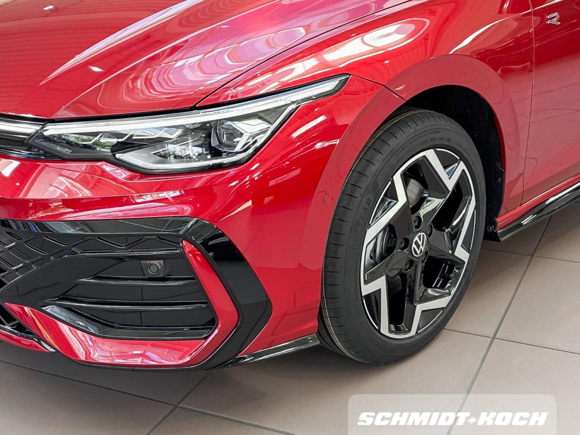 Volkswagen Golf R-Line