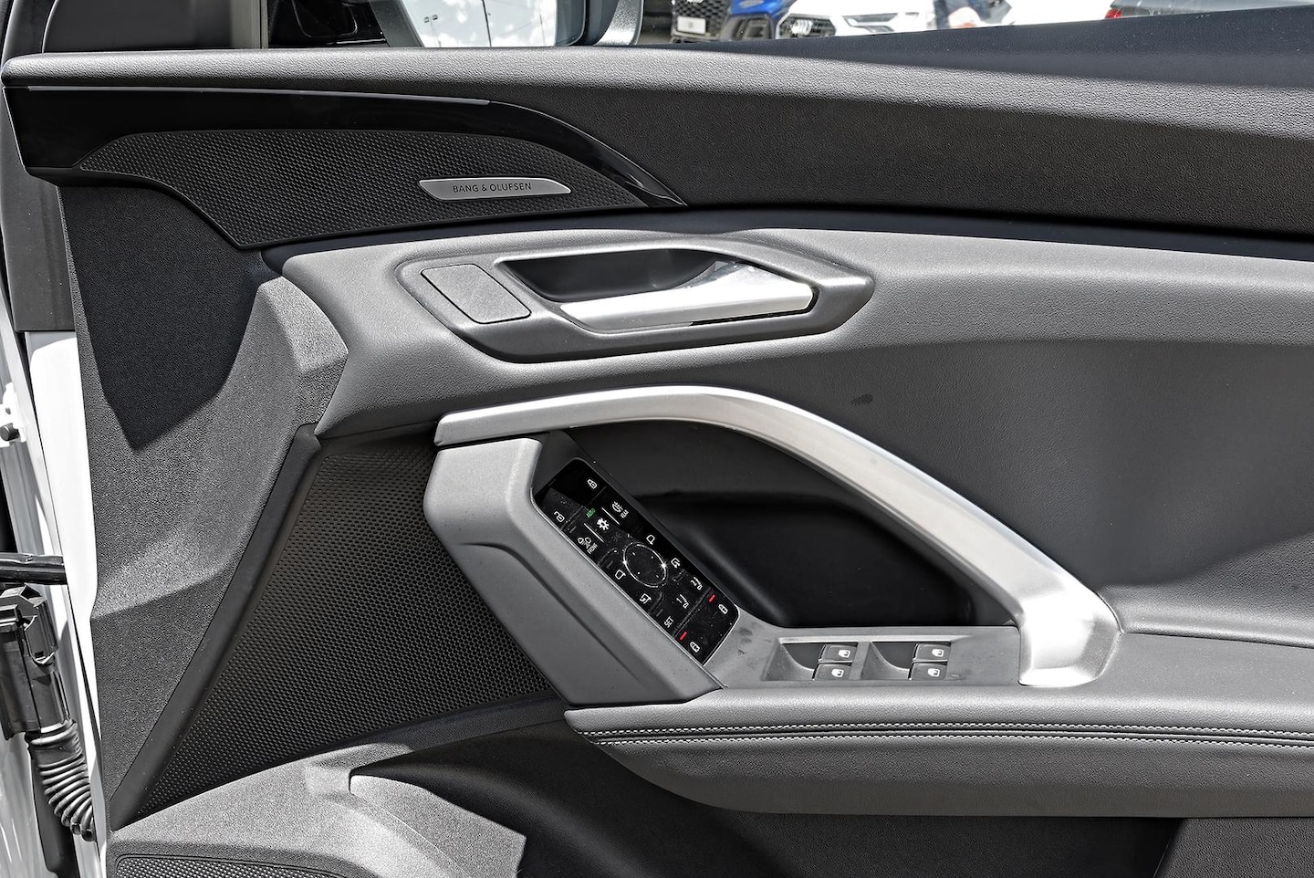 Image about Audi Q5 SUV TDI quattro 150 kW sport