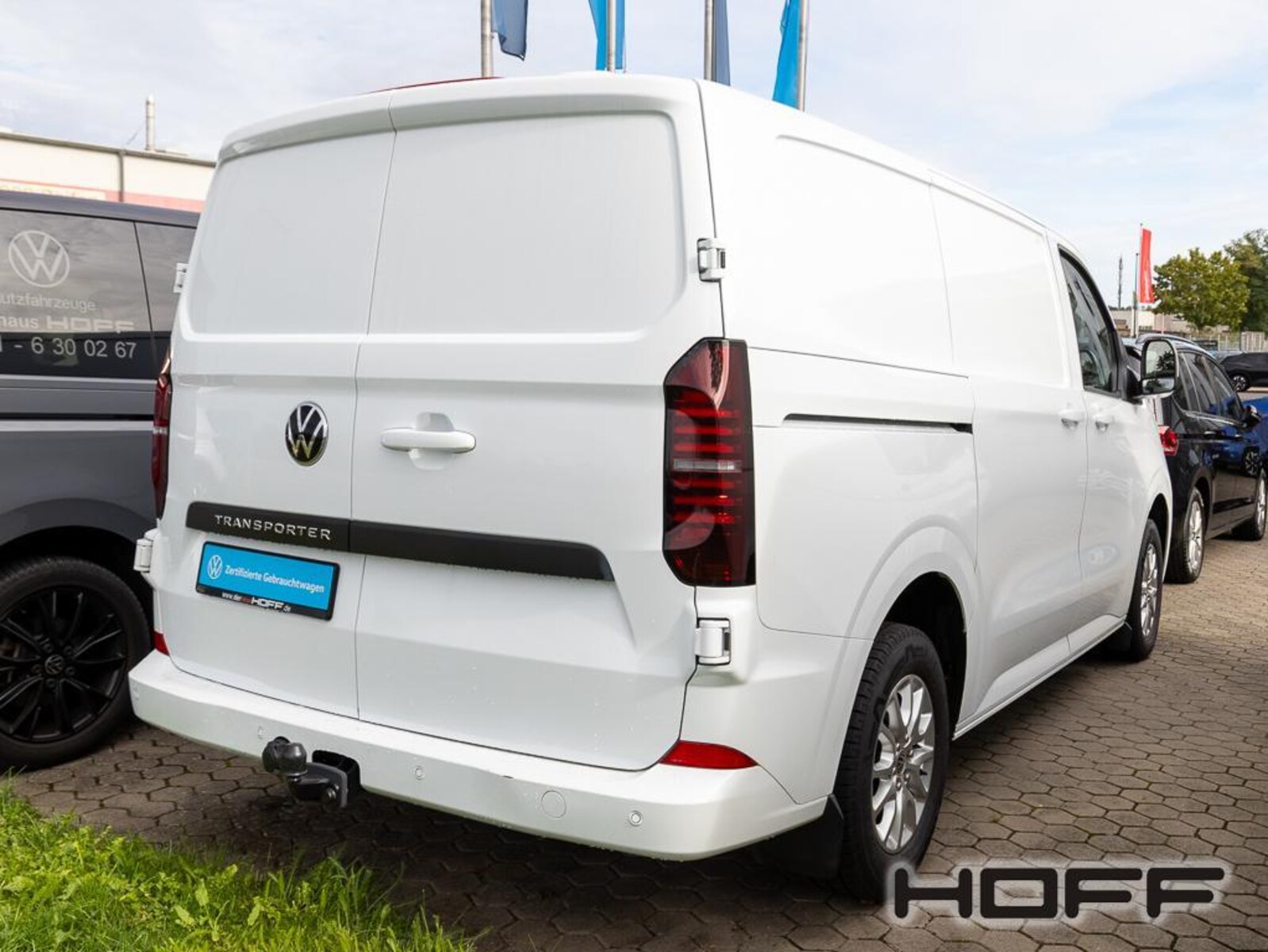 Volkswagen Transporter Kasten kurzer Radstand – Bild 2