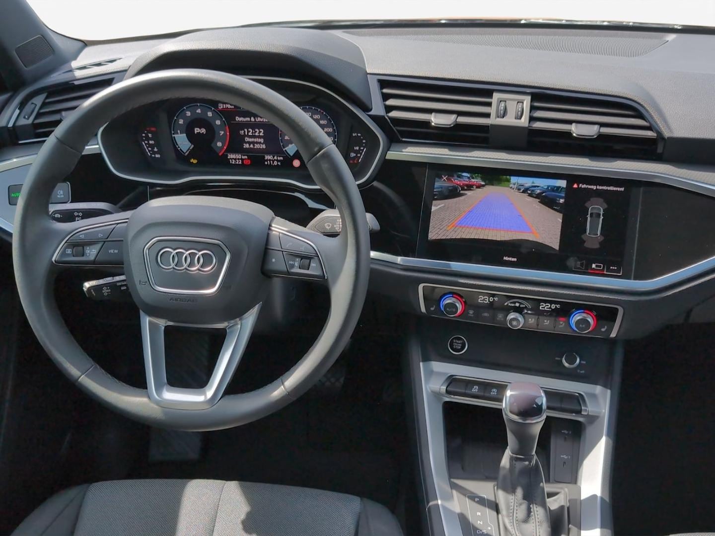 Bild über Audi Q3 advanced 35 TFSI S tronic - für weitere Informationen kontaktieren Sie den Audi Partner