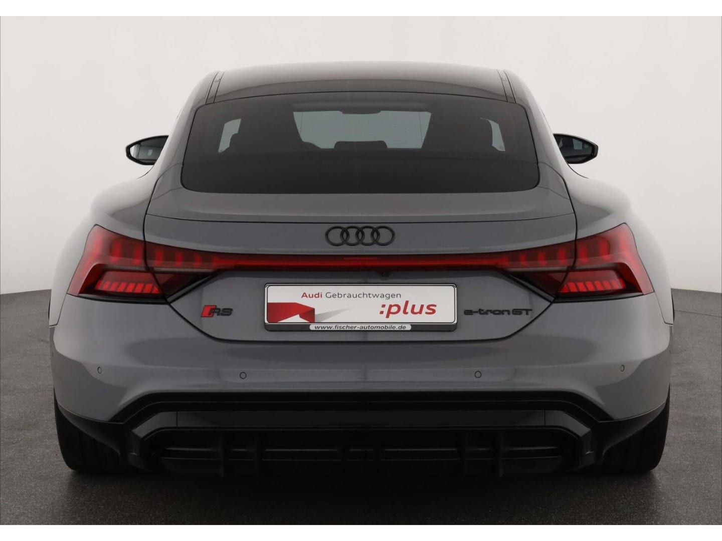 Bild über Audi RS e-tron GT e-tron quattro - für weitere Informationen kontaktieren Sie den Audi Partner