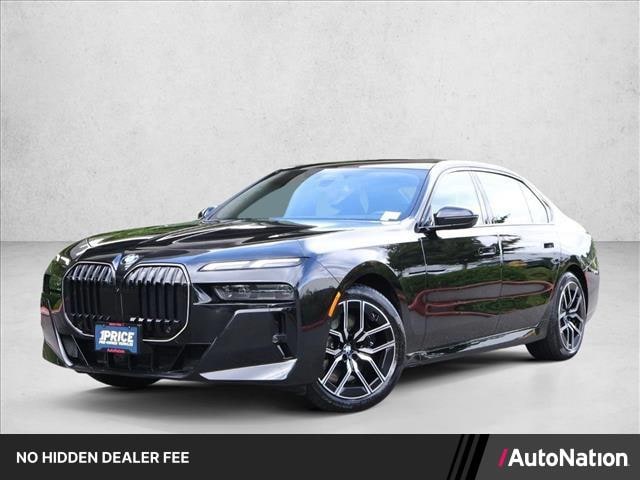 2025 BMW 740i