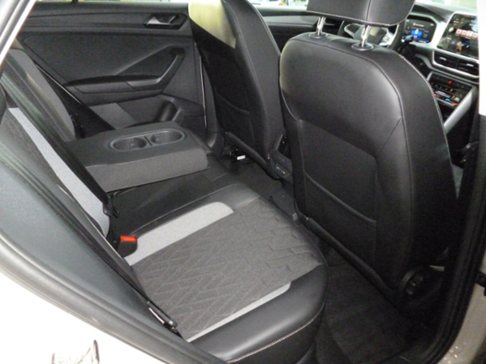 Volkswagen T-Roc – Bild 9