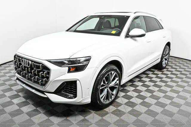 2025 Audi Q8