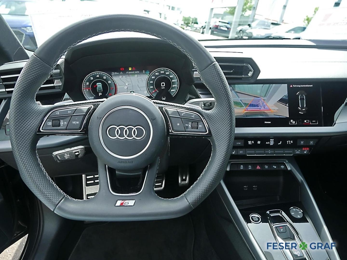 Bild über Audi A3 Sportback S line 35 TFSI S tronic - für weitere Informationen kontaktieren Sie den Audi Partner