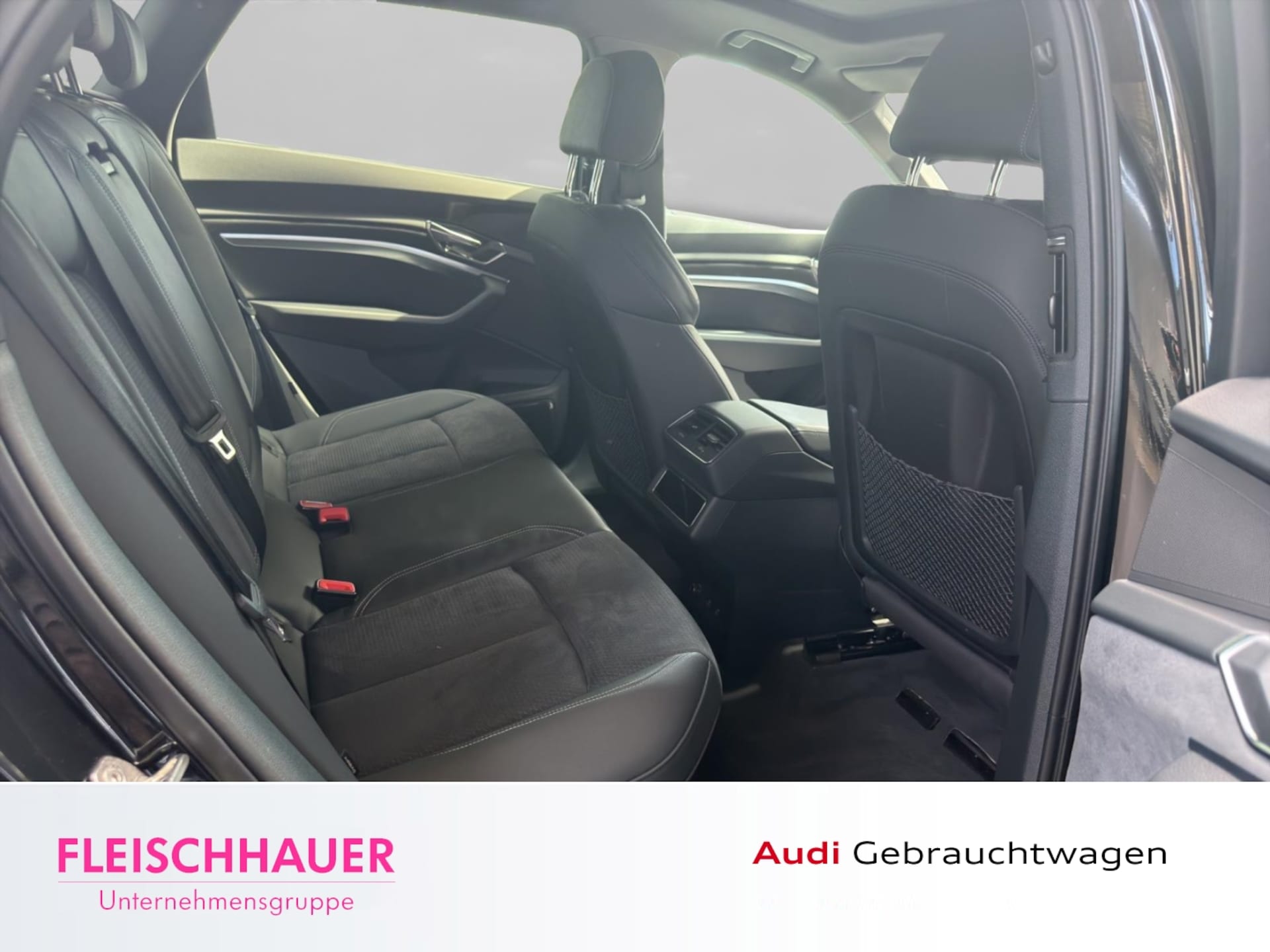 Audi Q8 e-tron S line