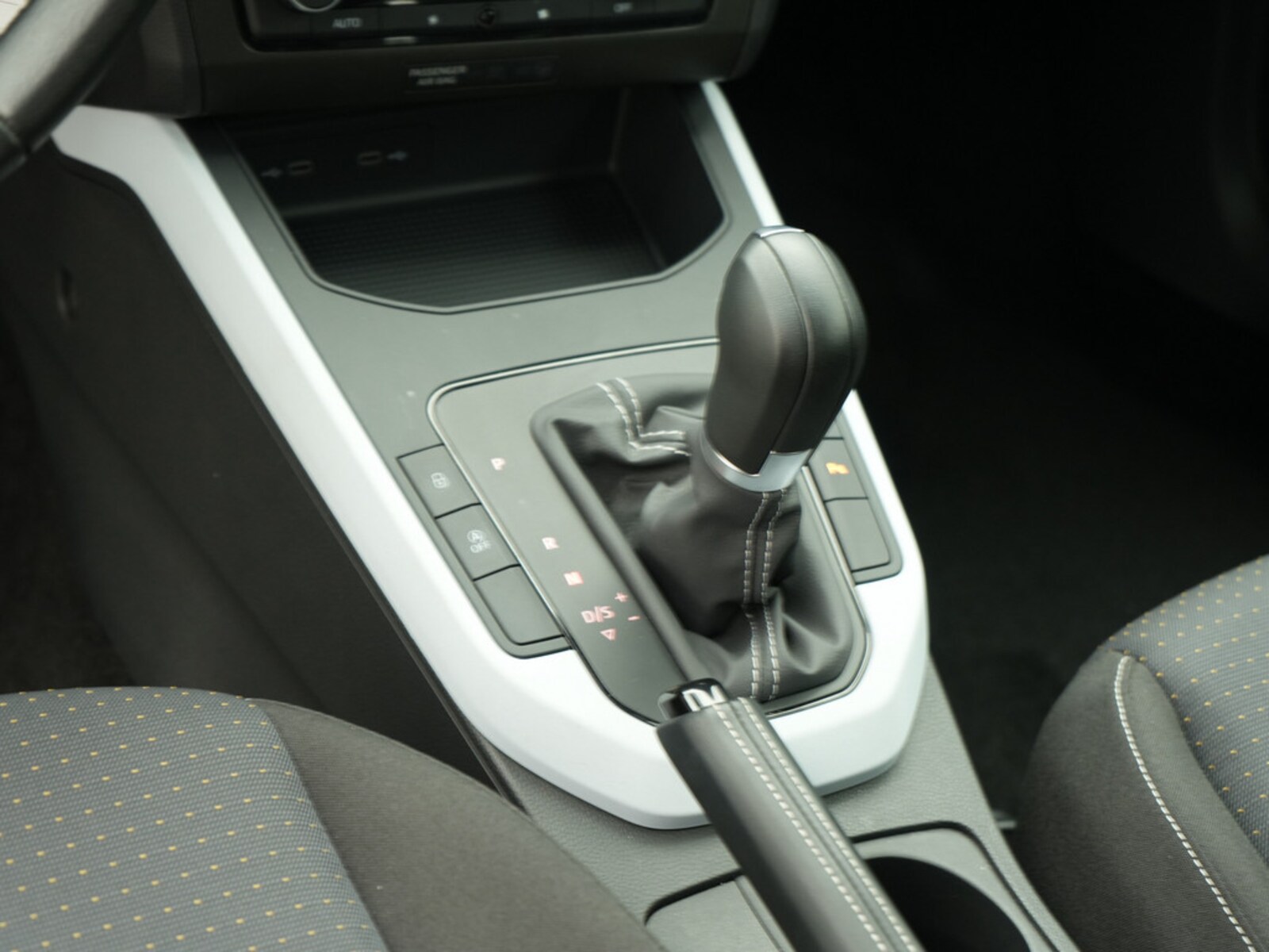 SEAT Arona – Bild 11