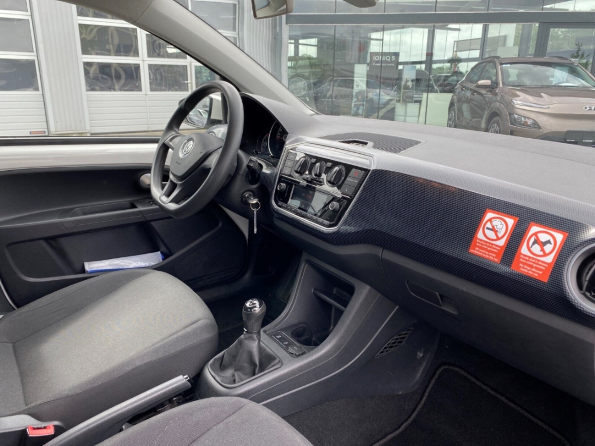 Volkswagen up! move up!