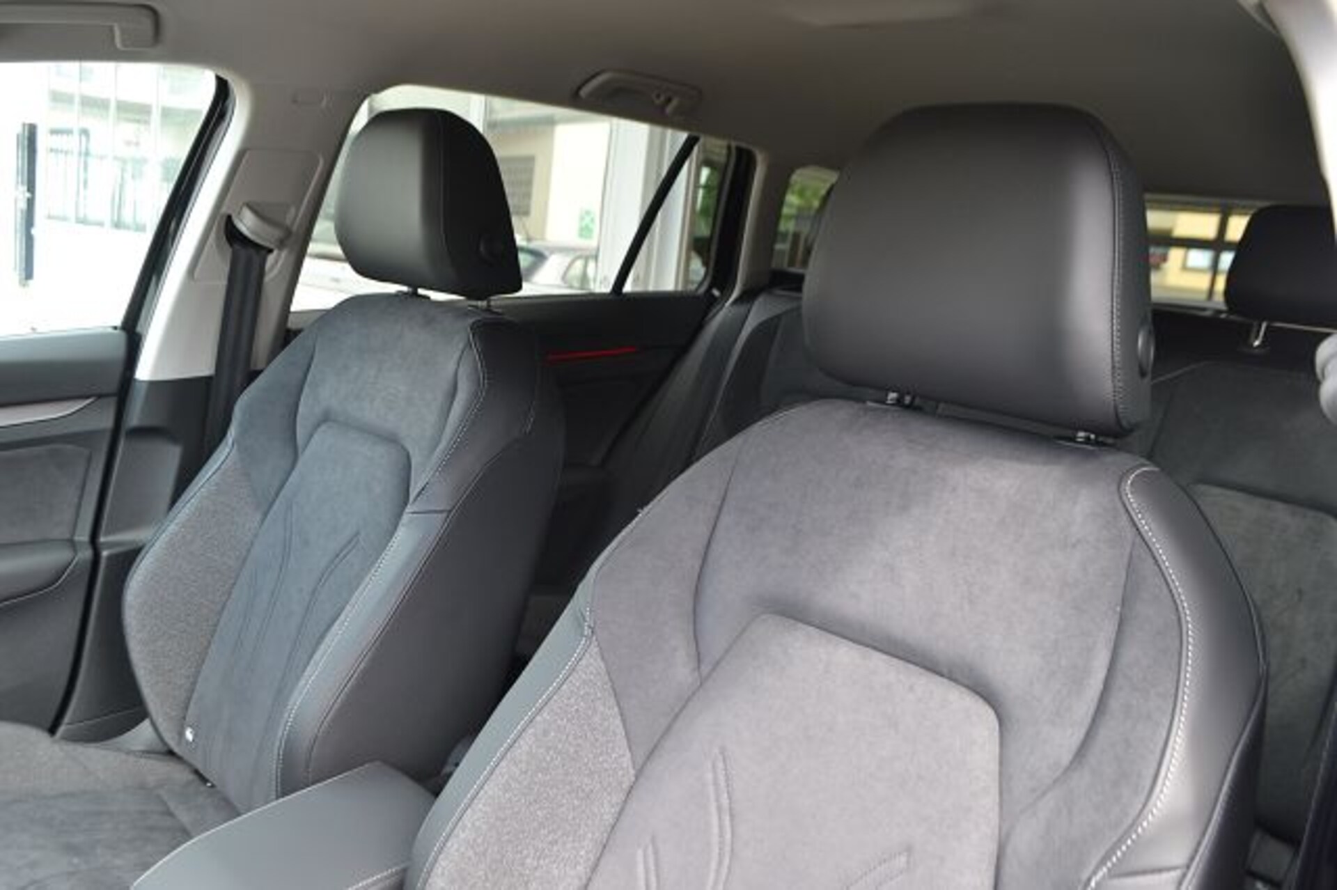 Volkswagen Golf Variant Style