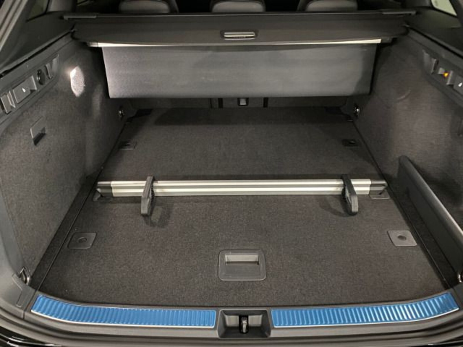 Volkswagen Passat – Bild 16