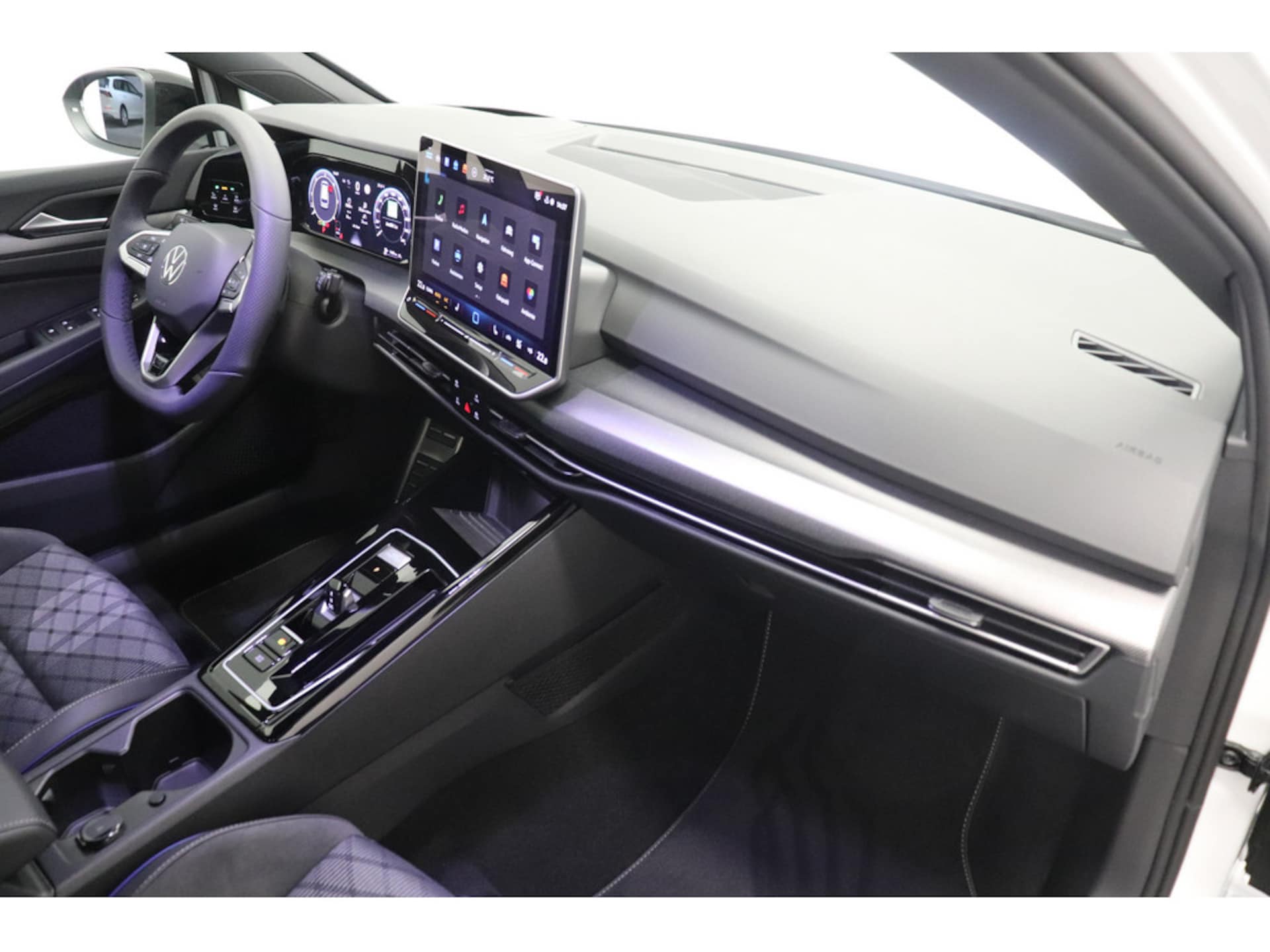 Volkswagen Golf Variant R-Line