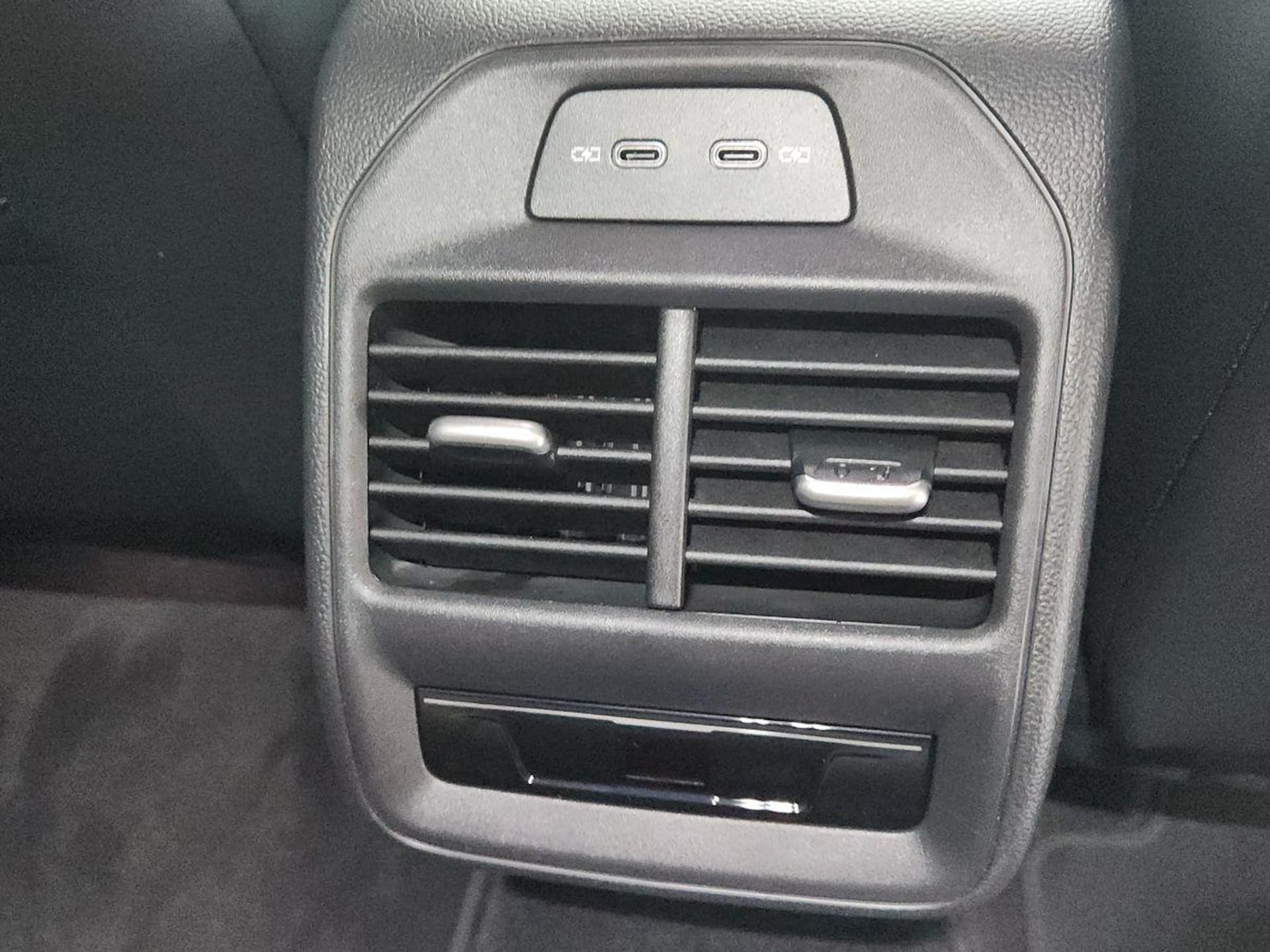 Volkswagen Passat Elegance