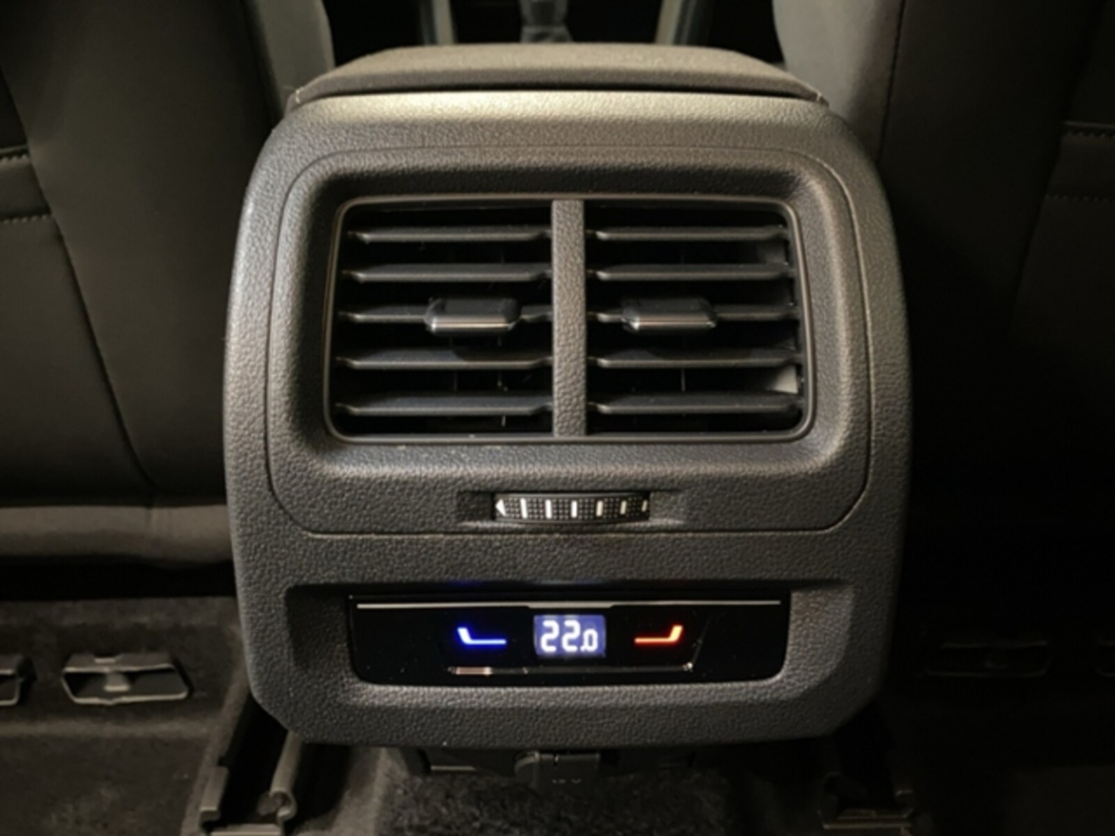 Volkswagen Touran – Bild 10