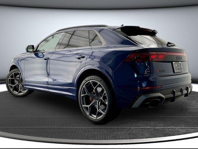 2026 Audi RS Q8 SUV performance