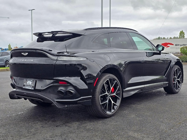 2024 Aston Martin DBX