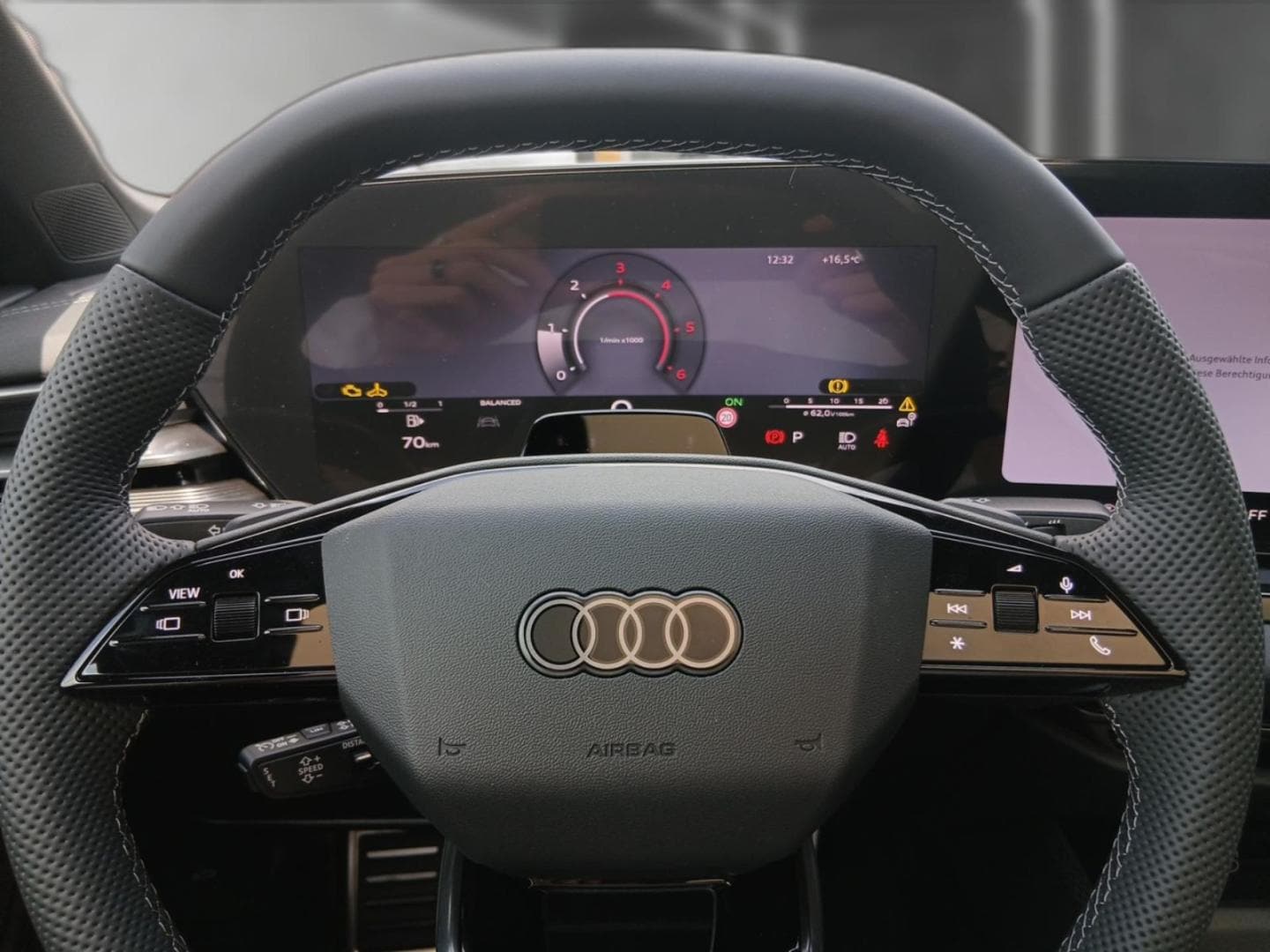 Bild über Audi A6 Limousine edition one TDI quattro 220 kW S tronic - für weitere Informationen kontaktieren Sie den Audi Partner